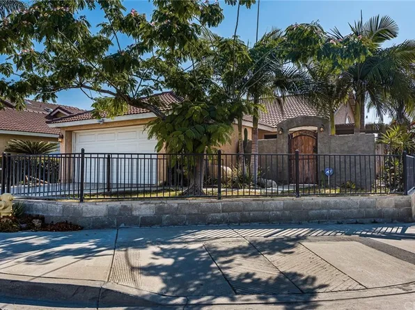 11373 Larchwood Dr, Fontana, CA 92337