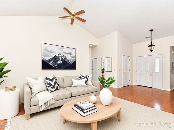4th image of 4842 Ashbrook Dr