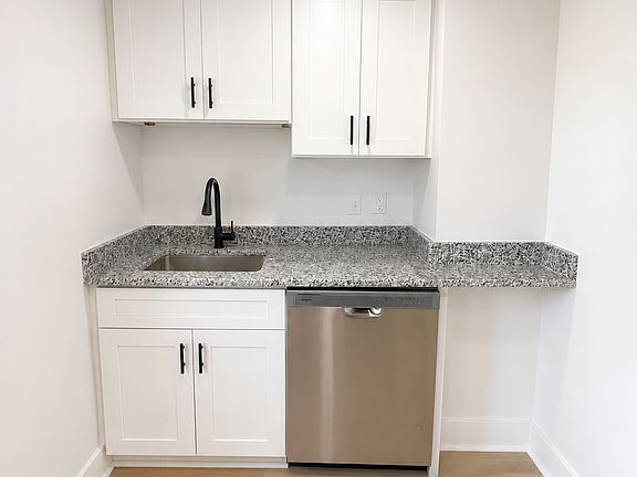 5th image of 8716 Maravoss Ln #B