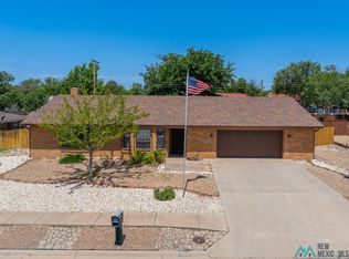 608 Estrellita Dr, Roswell, NM 88201