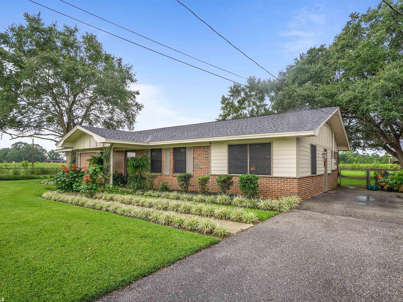 2407 Hand Ave, Bay AL 36507 Zillow