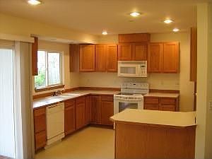 4th image of 27802 13th Ave S