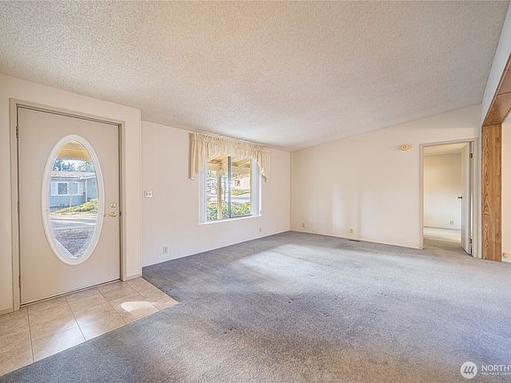 5th image of 93 Fircrest Drive