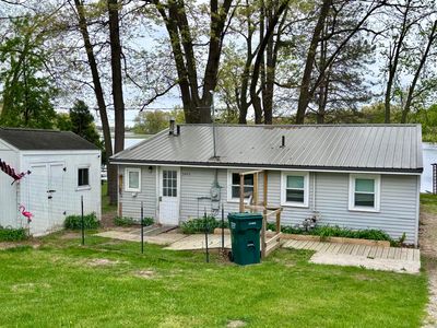 59170 Lakeshore Dr, Colon, MI, 49040