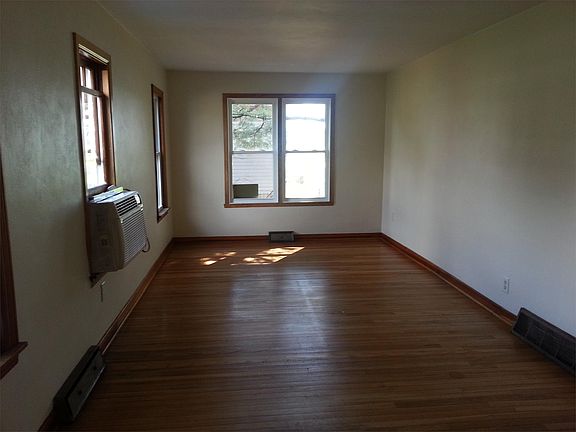 2nd image of 5306 Hollis Ave