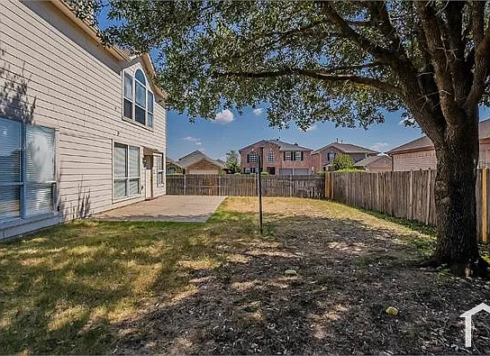 8301 Orleans Ln — Photo 16