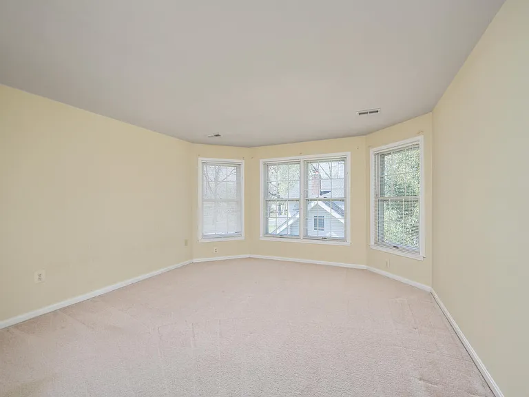 2725 Oldewood Dr — Photo 22