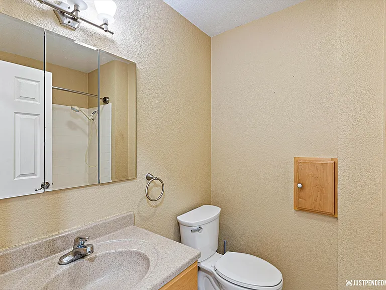 3861 Amber Bay Loop — Photo 39