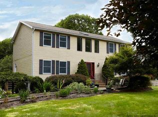 1300 Old Post Rd, Ulster Park, NY 12487