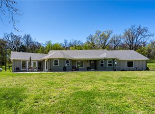 23001 Honey Creek Rd, Sulphur Springs, AR 72768