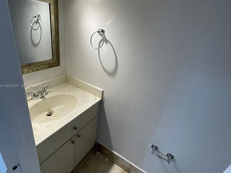 13037 SW 88th Ln #204A — Photo 15