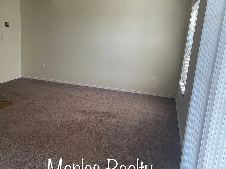 510 Abby Ln #3 — Photo 1
