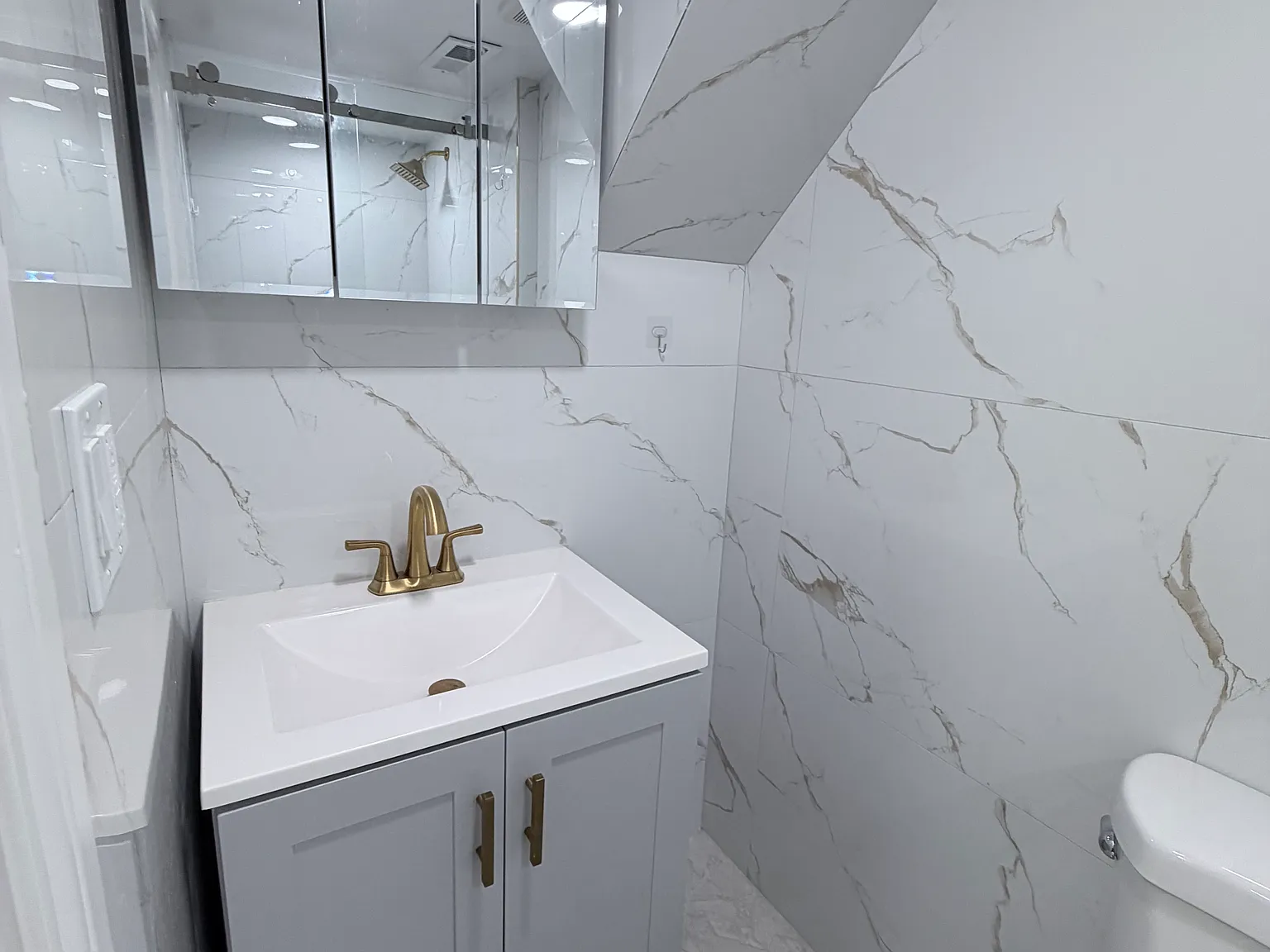 1 bed, 800 sqft, $2,150 — Photo 4