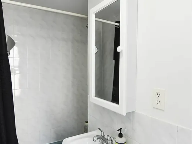 449 Grand St #3R — Photo 12