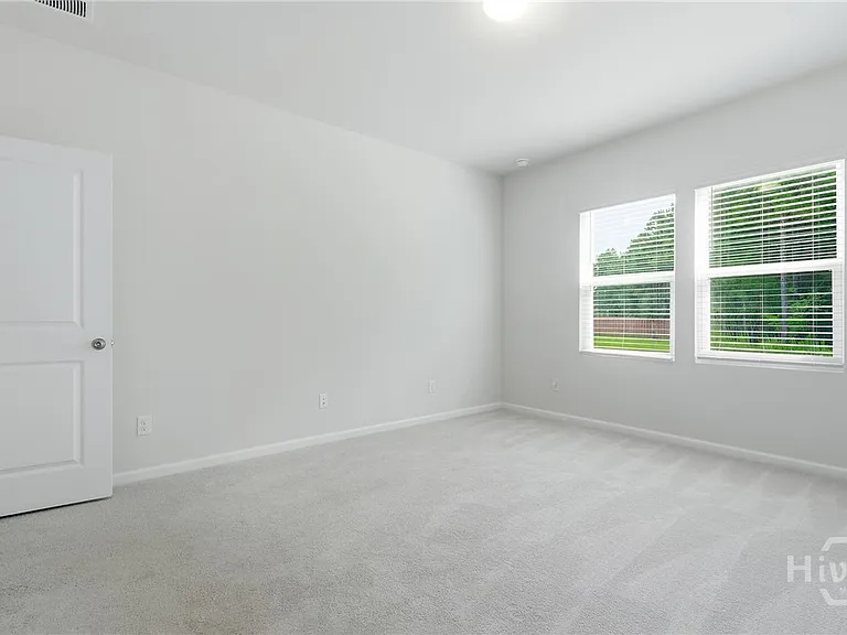 217 Crosstown Ave — Photo 15