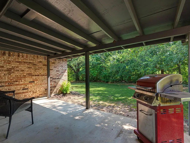 7716 Perkins Dr — Photo 24