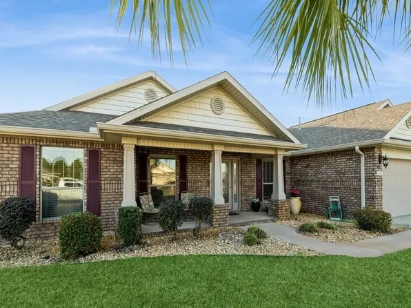 2305 Meadow View Ct, Navarre, FL 32566