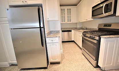 Rented by Manhattan Realty Group