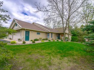 1410 Riverside Dr UNIT 1410, River Falls, WI 54022