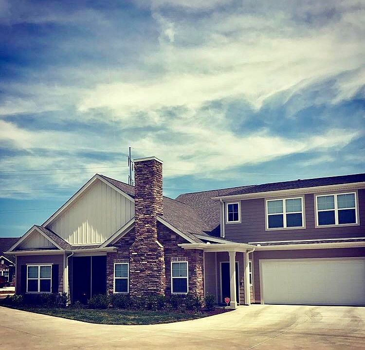 1st image of 2131 Stonecenter Ln