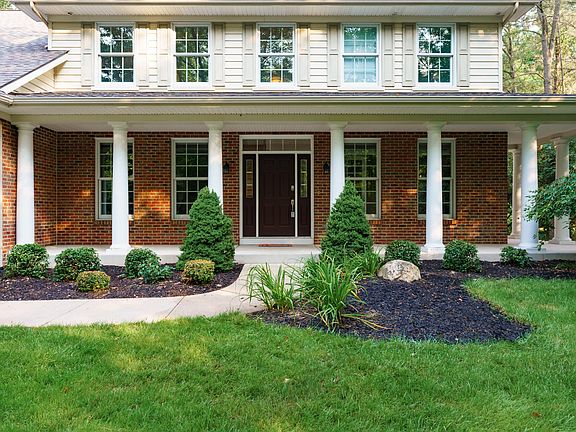 4th image of 6835 Walden Park Ln