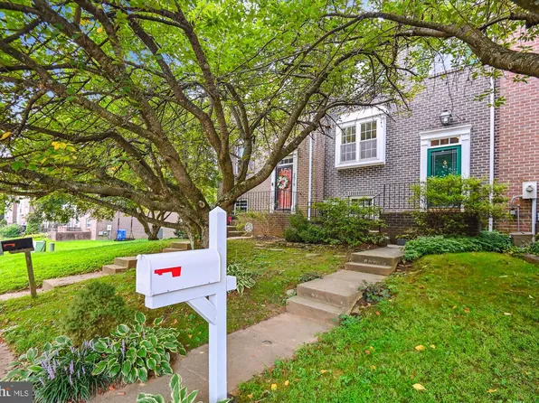 2517 Ebony Rd, Parkville, MD 21234