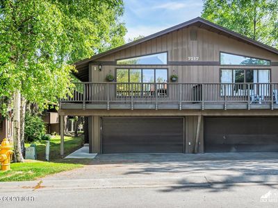 7217 Foxridge Cir #A-1, Anchorage, AK, 99518