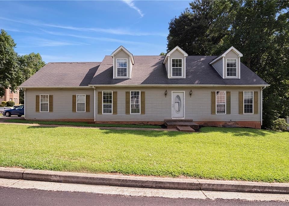1st image of 872 Susannah Ct