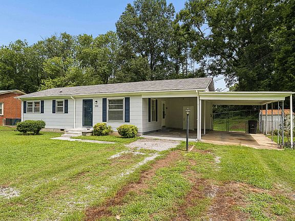 3rd image of 900 Velma Ln