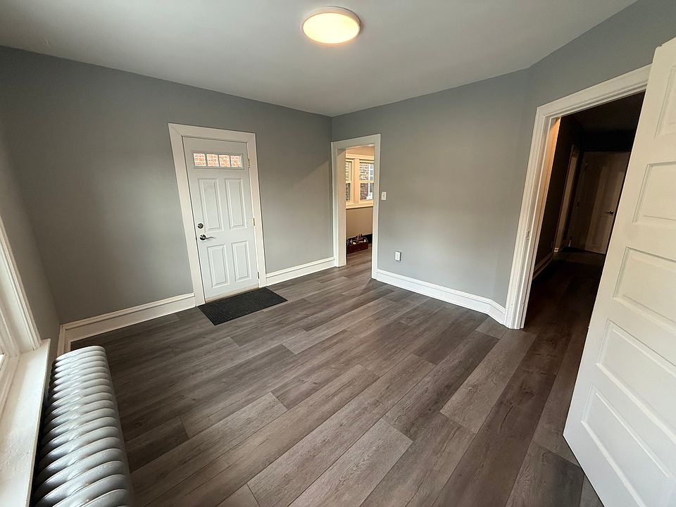 Front Room / Possible Living Room