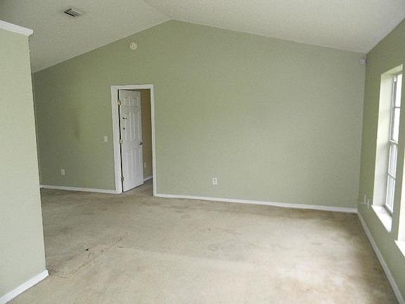 2nd image of 2397 SE MASTER Avenue