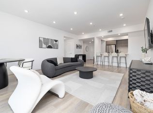 8633 Wilshire Blvd #ID1042816P, Beverly Hills, CA 90211