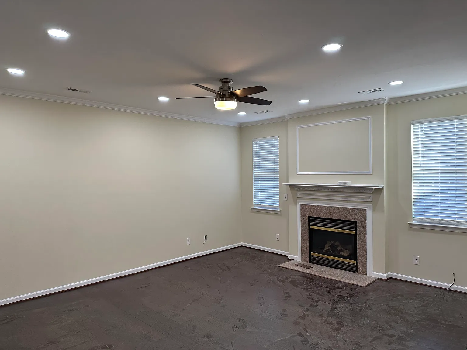 5 bed, 2853 sqft, $3,500 — Photo 3