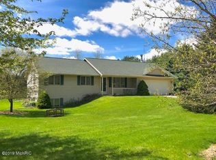 8878 S 10th St, Kalamazoo, MI 49009