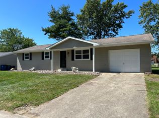 407 N 9th St, New Baden, IL 62265