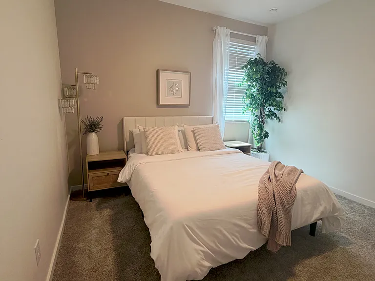 10929 W Harrison St — Photo 20