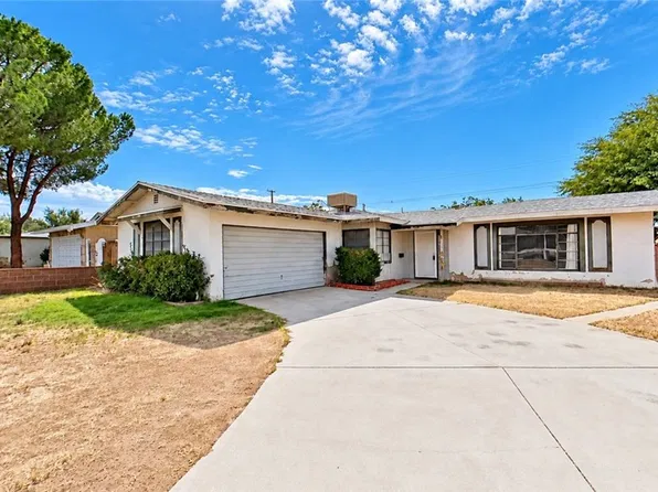 43847 2nd St E, Lancaster, CA 93535