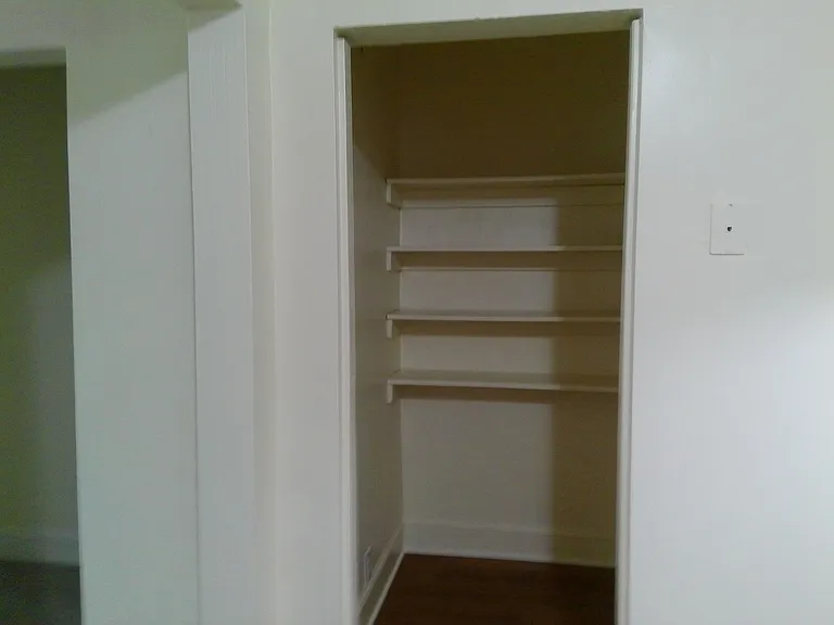 Park Manor — Photo 29