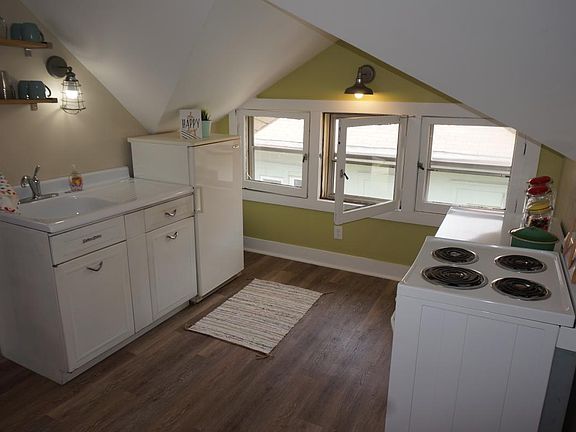 Micro Kitchen