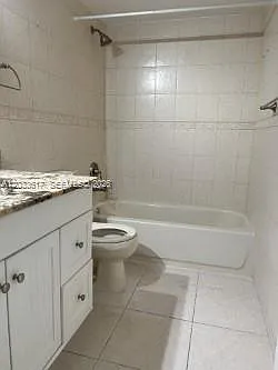 6900 SW 39th St #111K — Photo 5