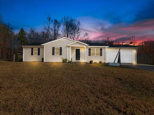 790 Hopkins Cemetery Rd, Lily, KY 40740