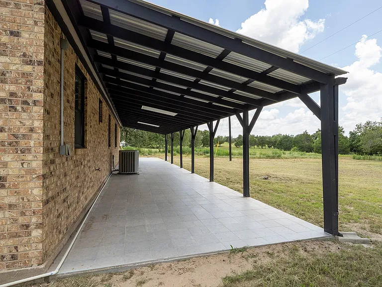 375 Brown Rd — Photo 18