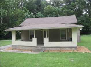 6917 Manslick Rd, Louisville, KY 40214