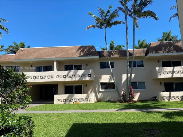 14500 SW 88th Ave, Palmetto Bay, FL 33176