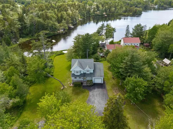 111 Saint George Blvd, Halifax, NS B4B 1K7