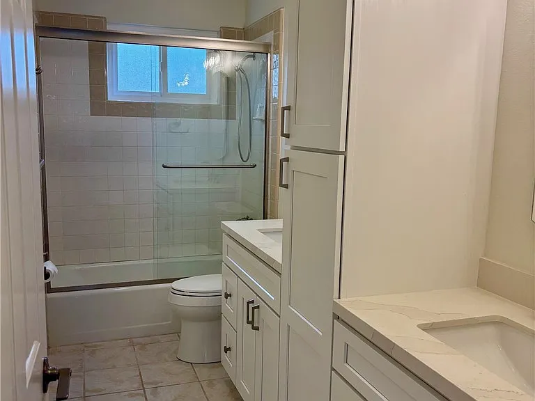 2044 Prospect Ave — Photo 11