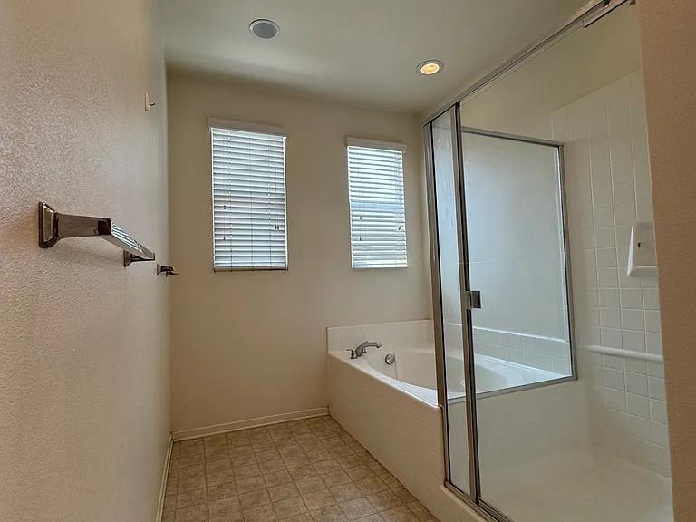 1395 Santa Diana Rd #8 — Photo 12
