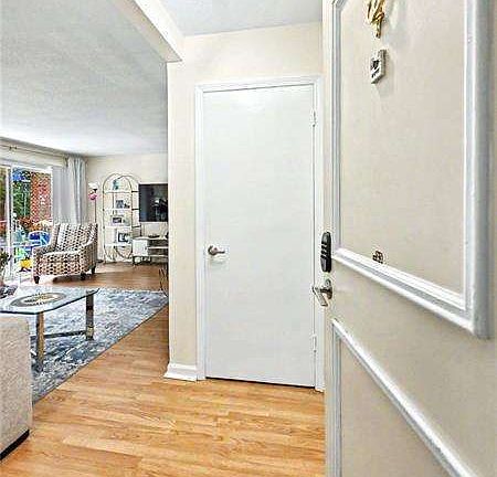 3rd image of 6851 Roswell Rd Unit H33