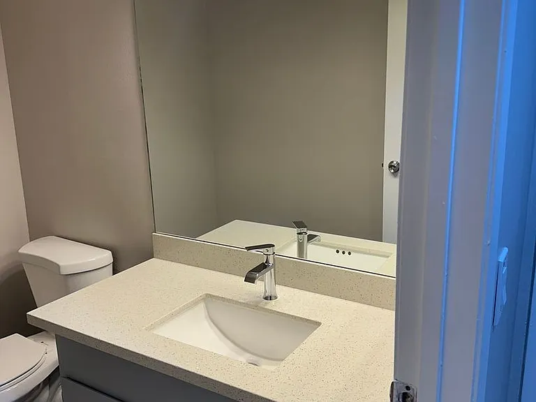 2274 E Desert Inn Rd — Photo 26