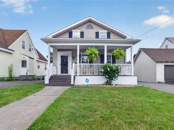 2102 Claremont Ter, Utica, NY 13501